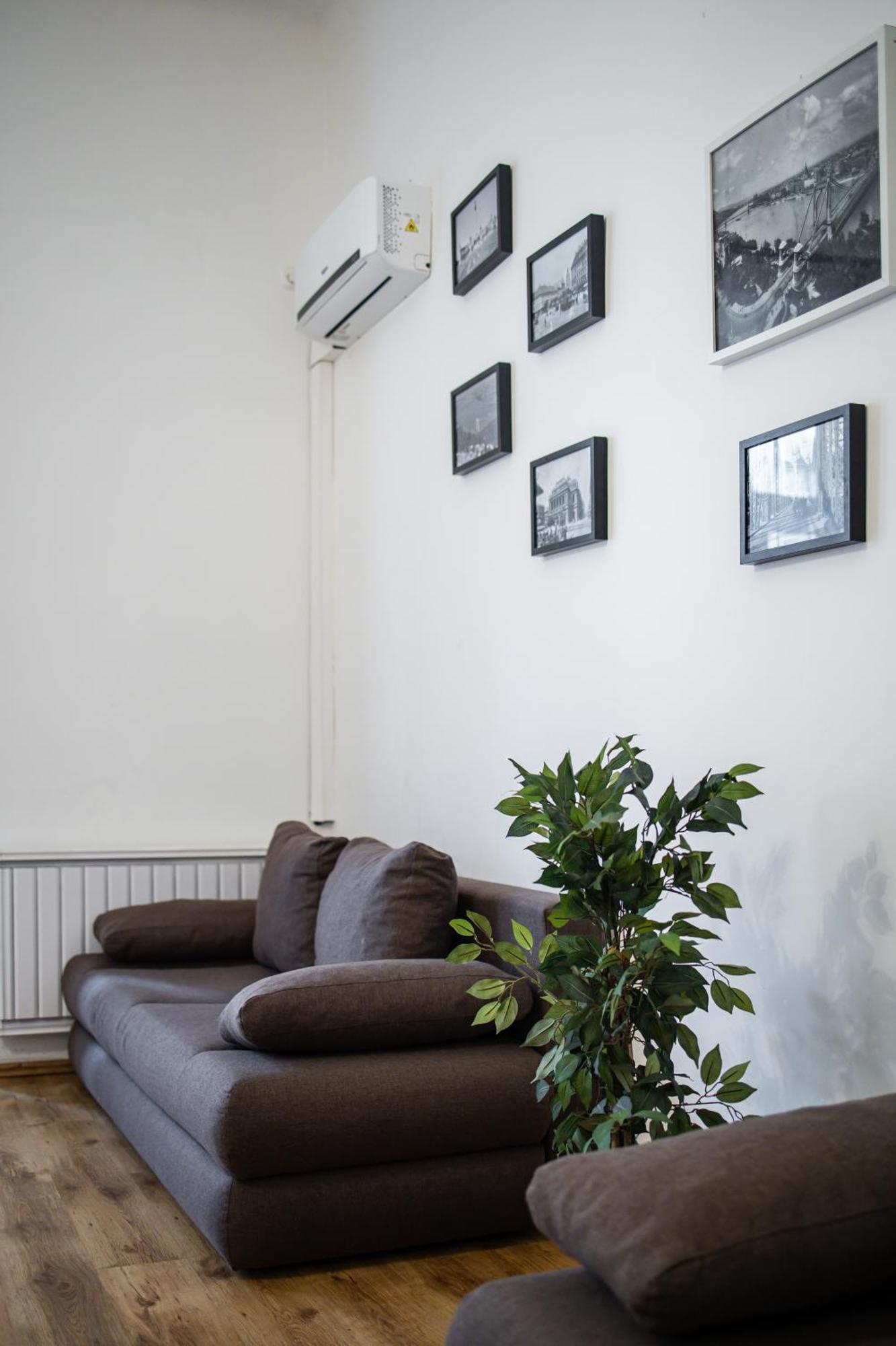 Real Apartments Lovag Budapest Extérieur photo